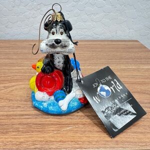 Joy To The World Playful Dog Christmas Ornament 2005 Betty White Holiday Festive